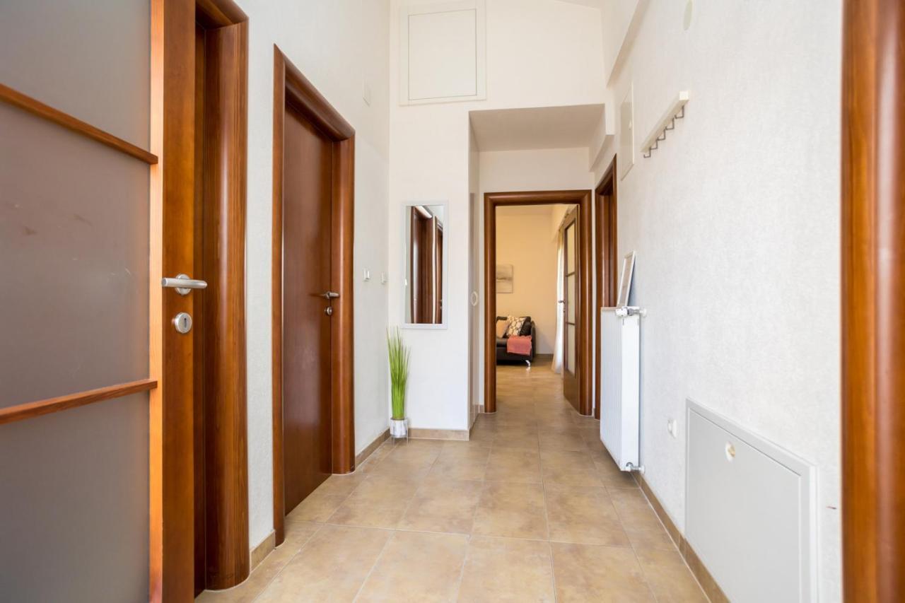 Apartmani Beba Omisalj Ngoại thất bức ảnh