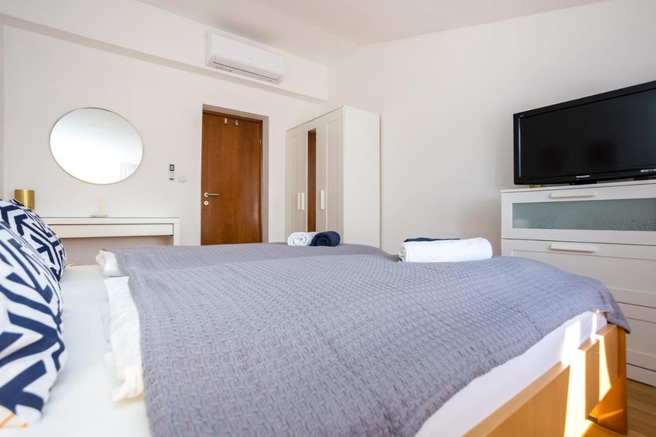 Apartmani Beba Omisalj Ngoại thất bức ảnh