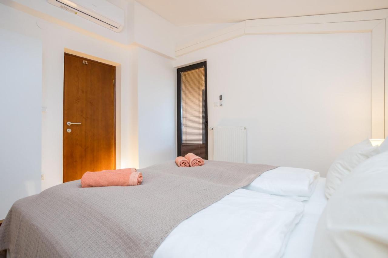 Apartmani Beba Omisalj Ngoại thất bức ảnh